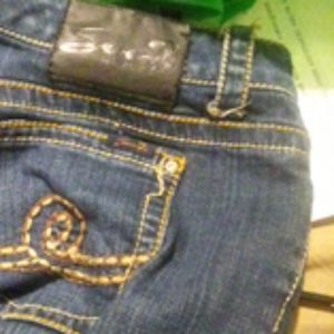 Seven7 jeans